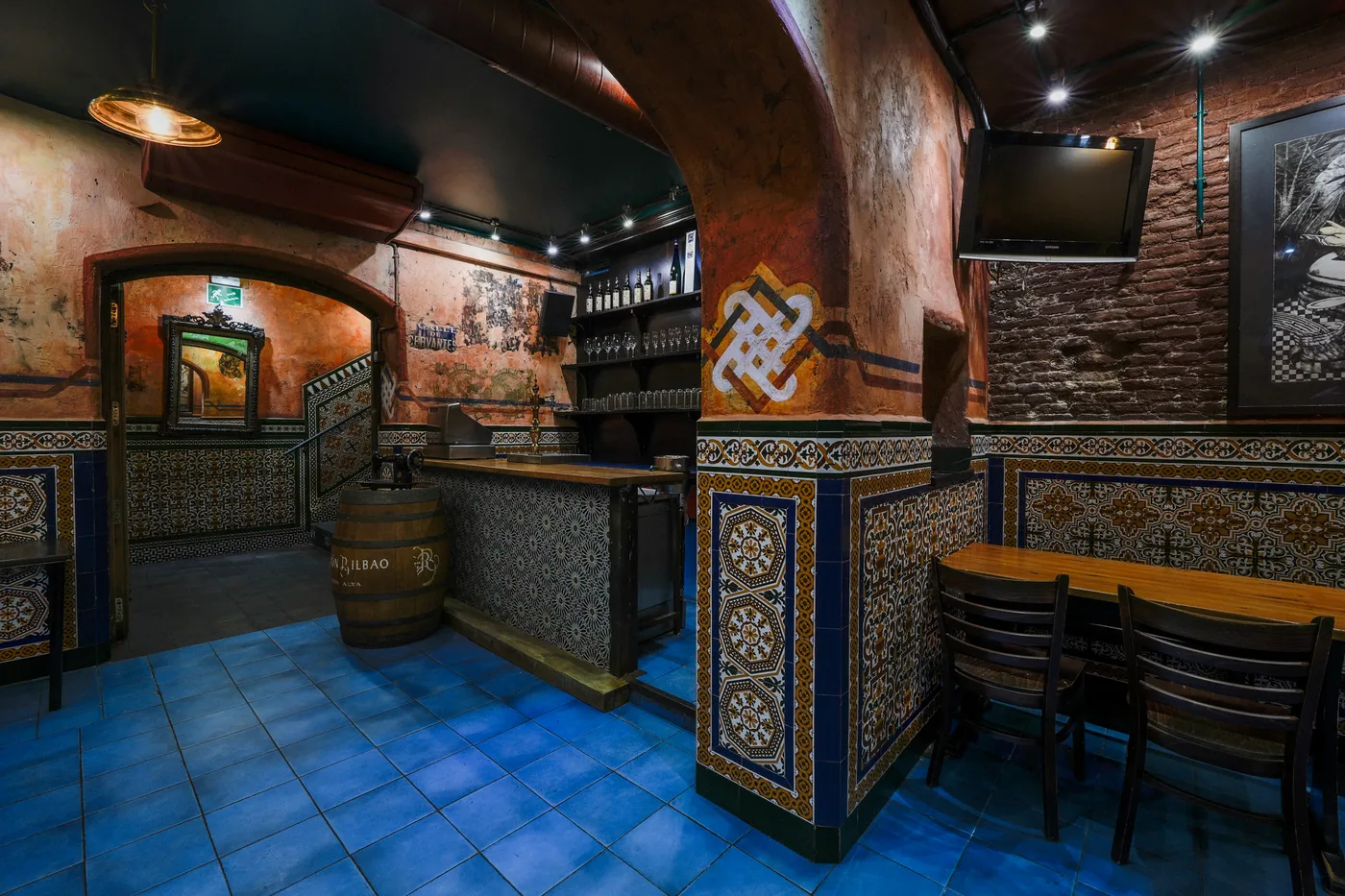 Salón privado de la Taberna El Buscón en Madrid (3)